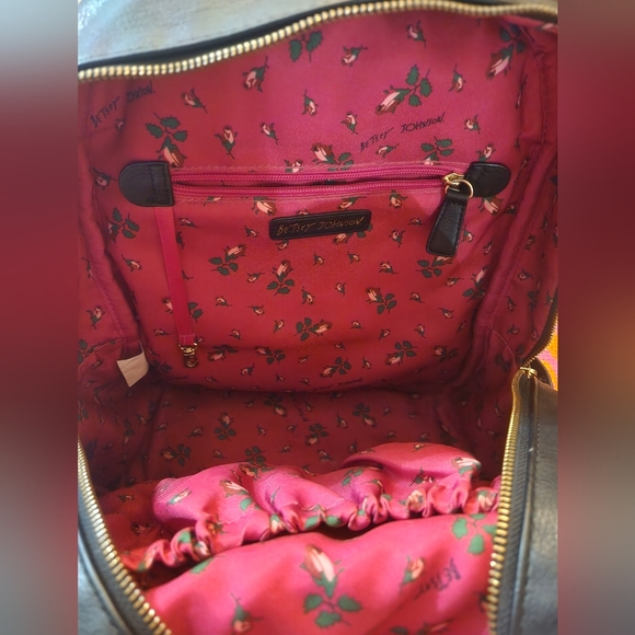 Betsey Johnson backpack - Picture 2 of 4